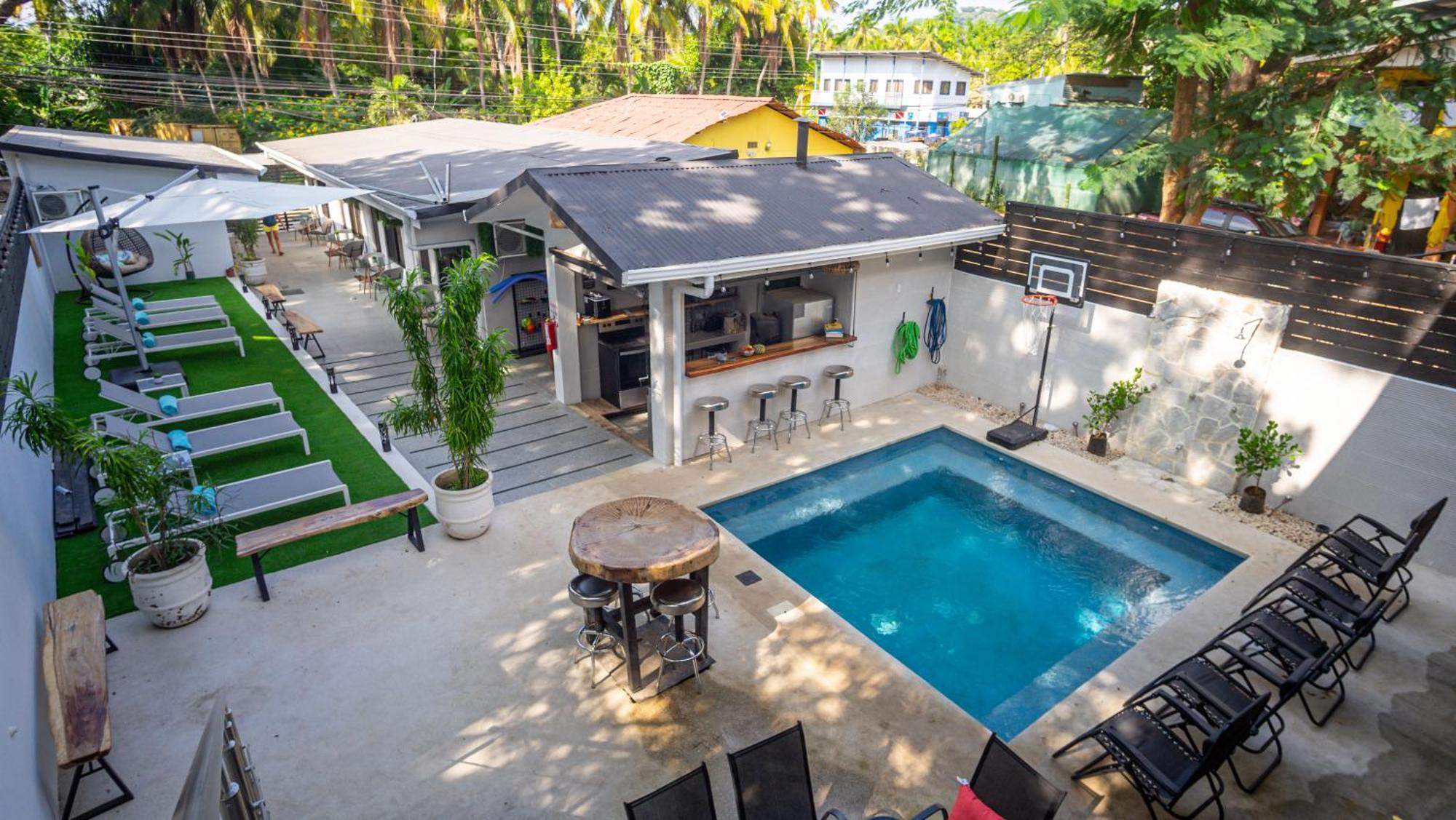 Anika Boutique Suites Coco Exterior foto